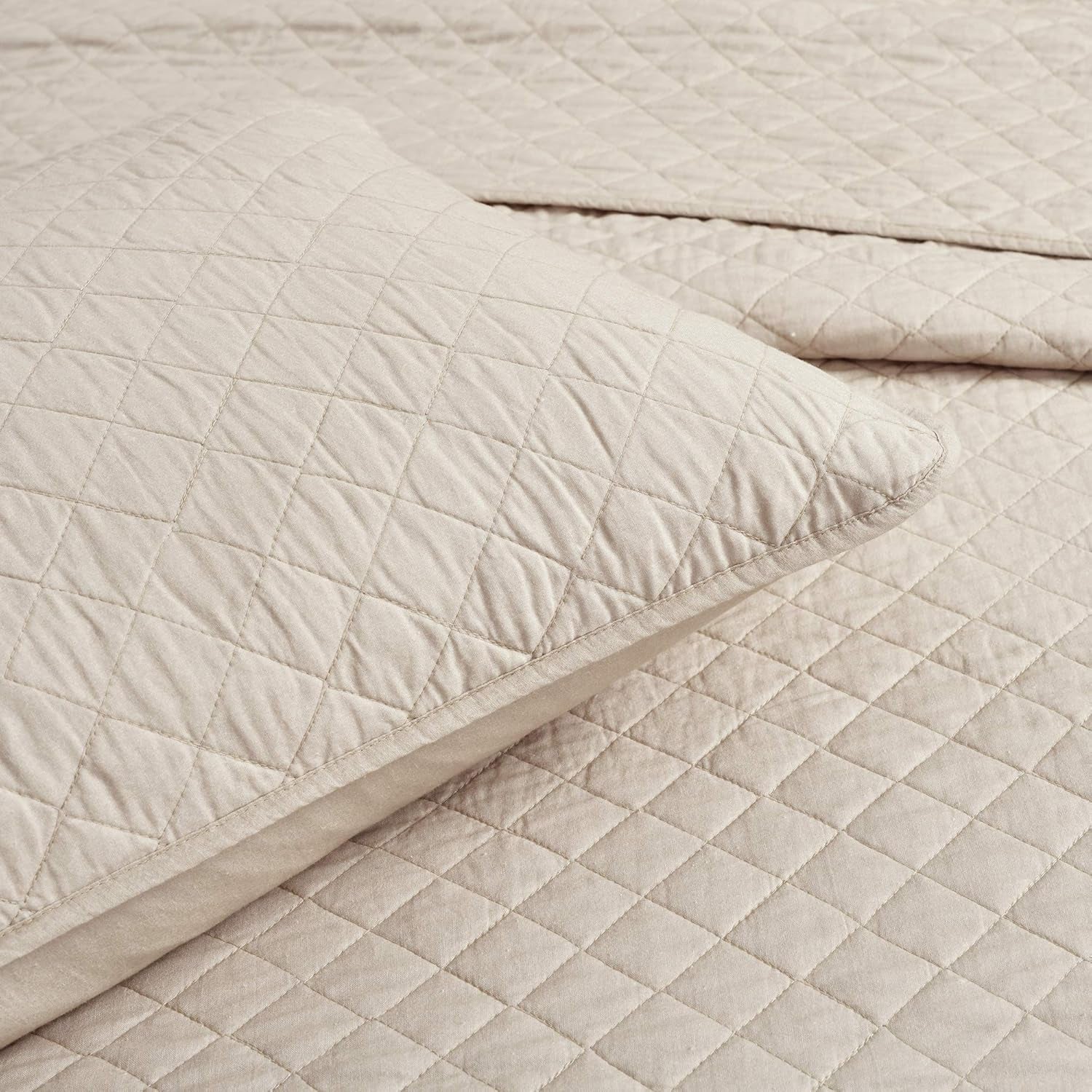 Ava Quilt Diamond Pattern Solid 3 Piece Oversized Bedding Blanket Bedspread Set - King - Neutral