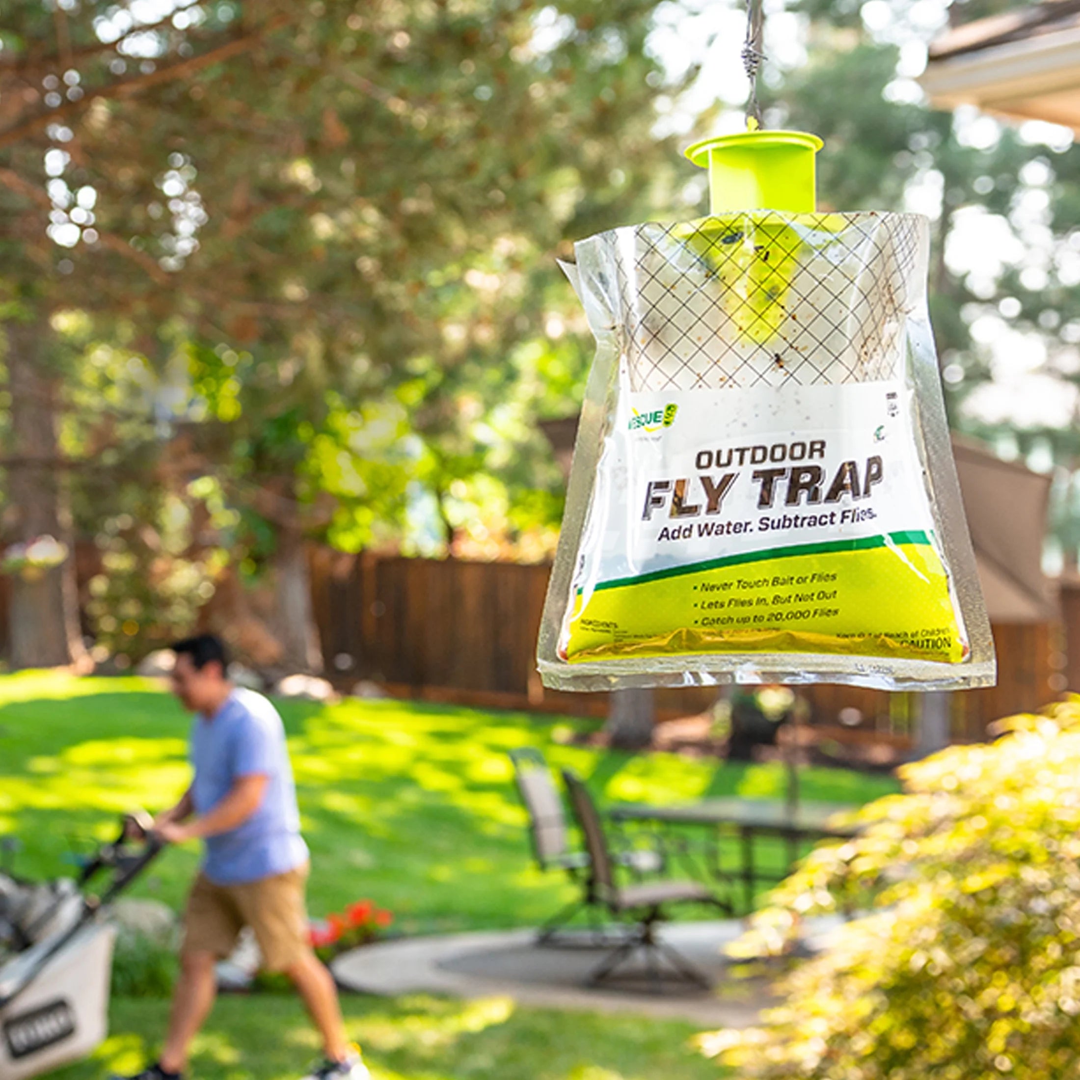 (2 Pack)  Outdoor Disposable Hanging Fly Trap, 1 Resin Trap