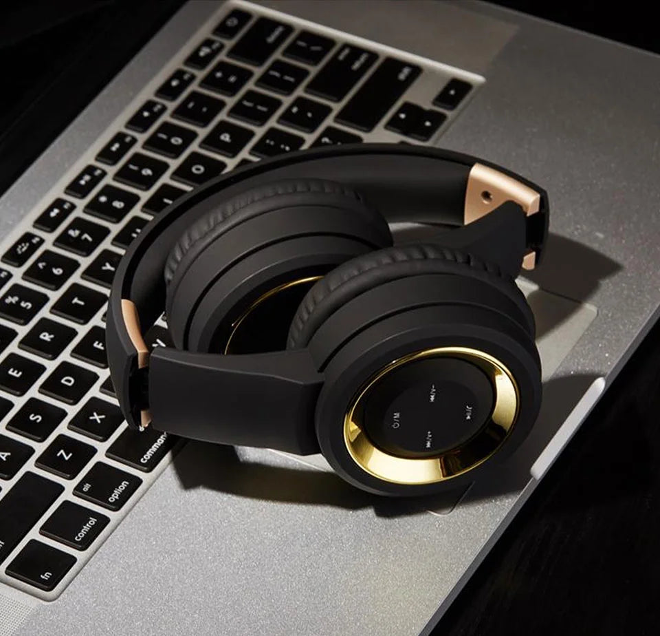 Noise Cancelling Bluetooth Headphones Wireless over Ear Folding Rechargeable Headset with Mic, TR905