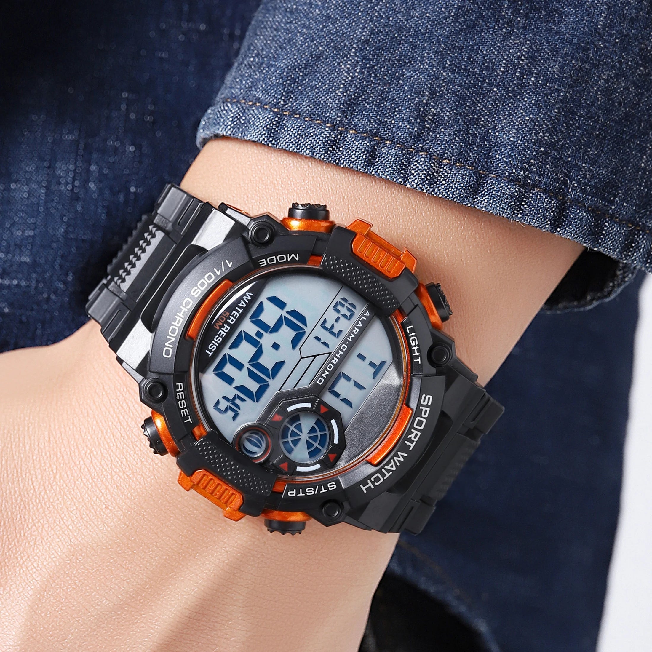 Men'S Digital Sport Wristwatch Plastic Strap